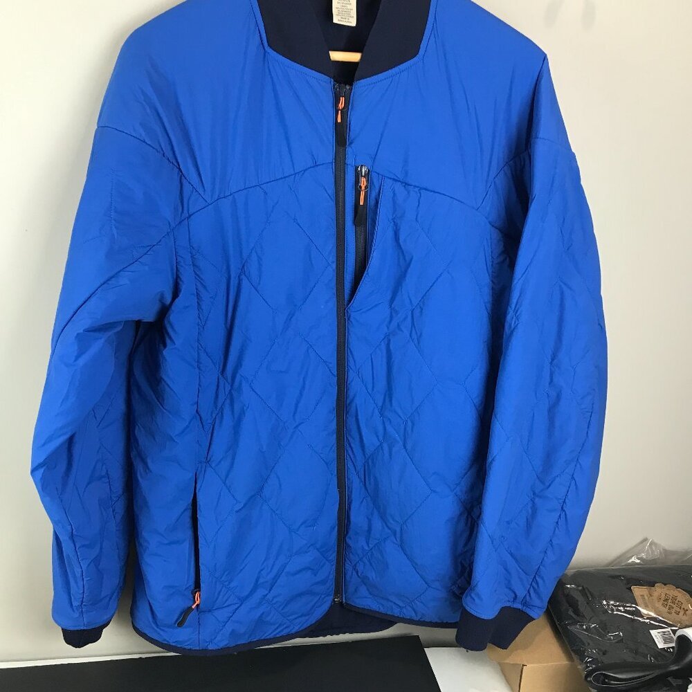 Men's Duluth Blue Bomber Jacket Size M